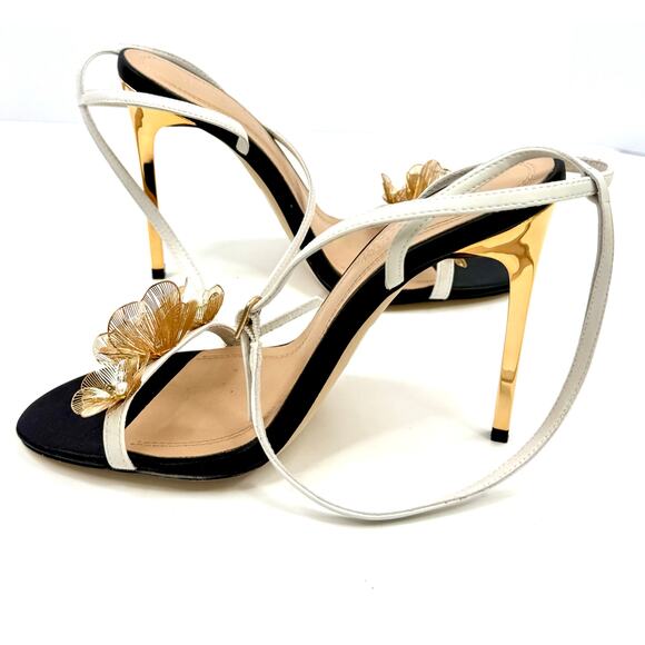 Steve Madden Sheila Floral Embellished Stiletto Sandals Heels Black 6.5 NWT /Box - Picture 1 of 7